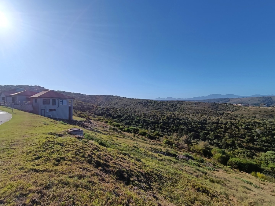  Bedroom Property for Sale in Avonddans Western Cape